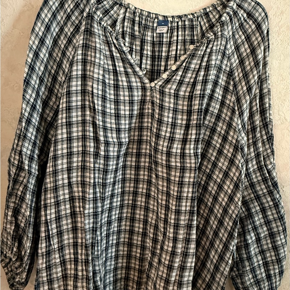 Old Navy Black and White Plaid Blouse